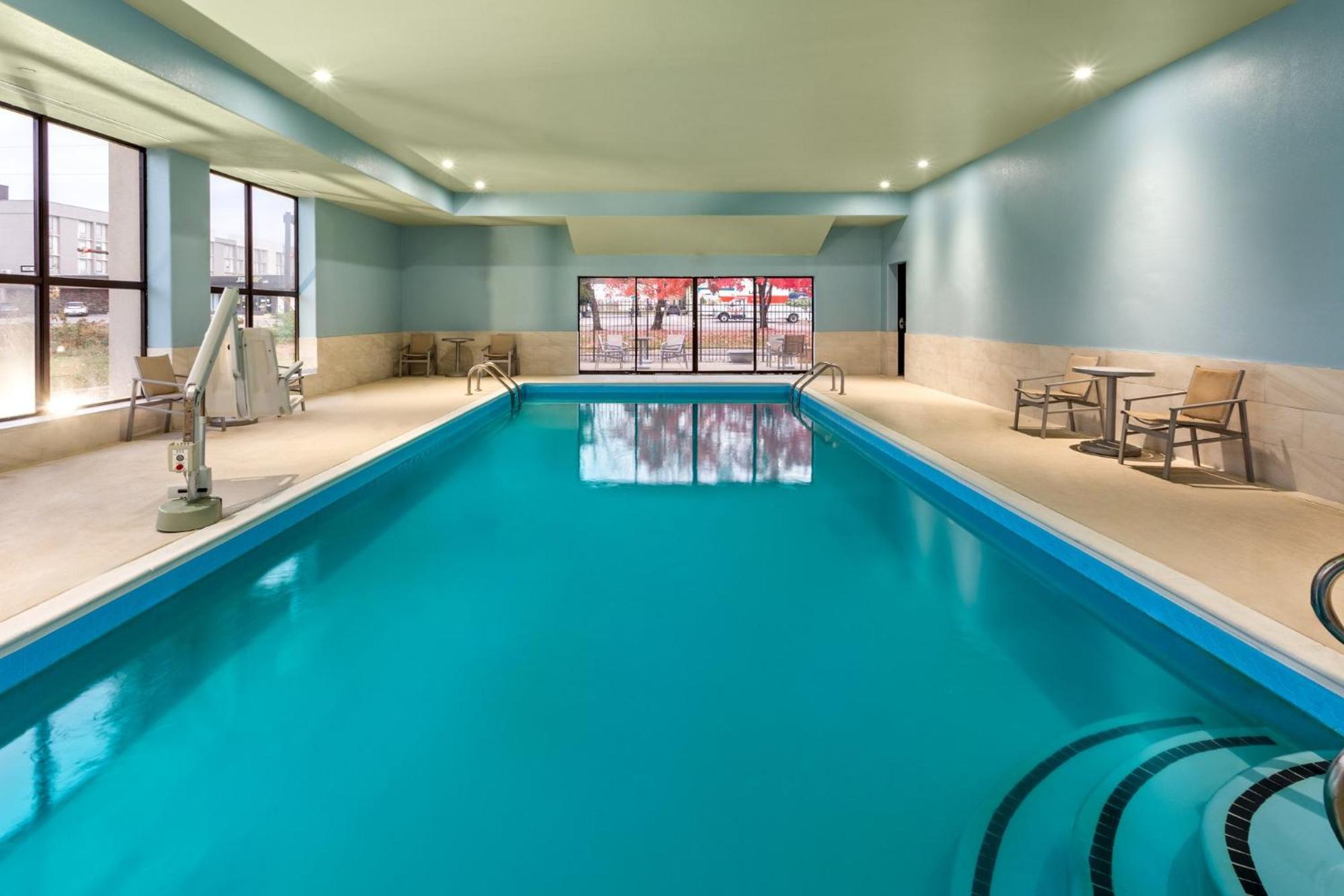 Holiday Inn Express - New Albany Luaran gambar